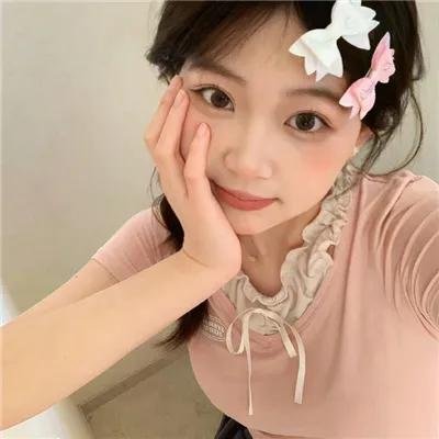 米摩沙公寓 海报